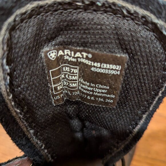 Ariat lace up boots - Picture 3 of 3
